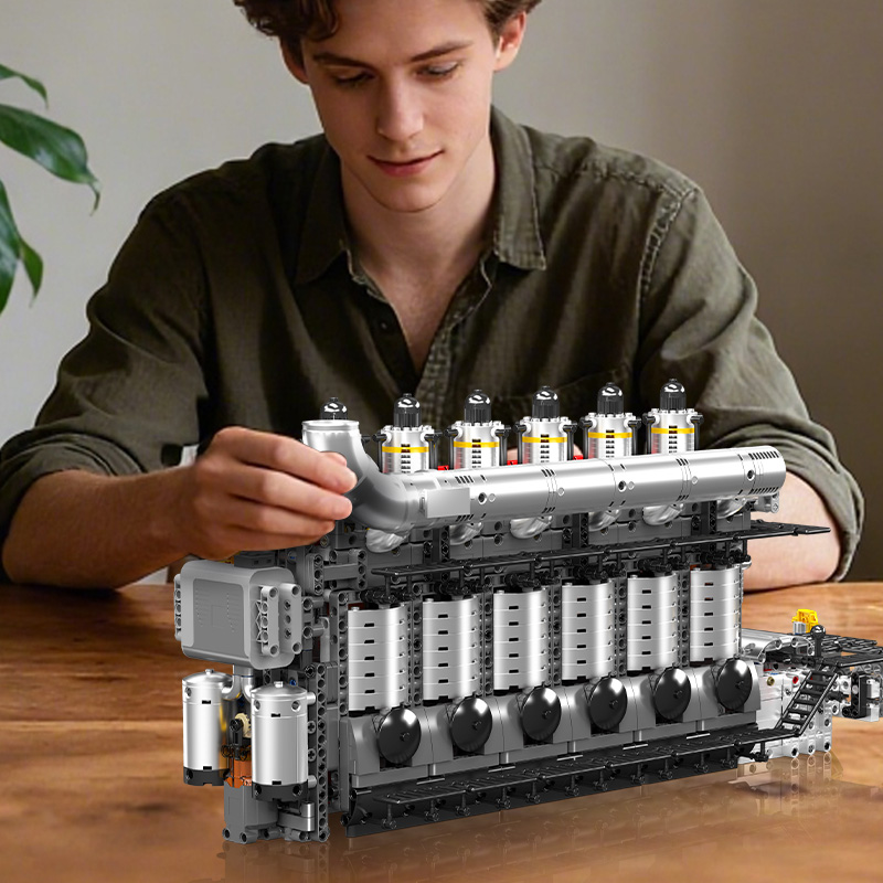 Mould King 10209 Technical Car - đánh giá và giá Kids Toys Lego